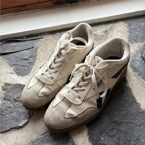 Reebok Sneakers  Gum Sole